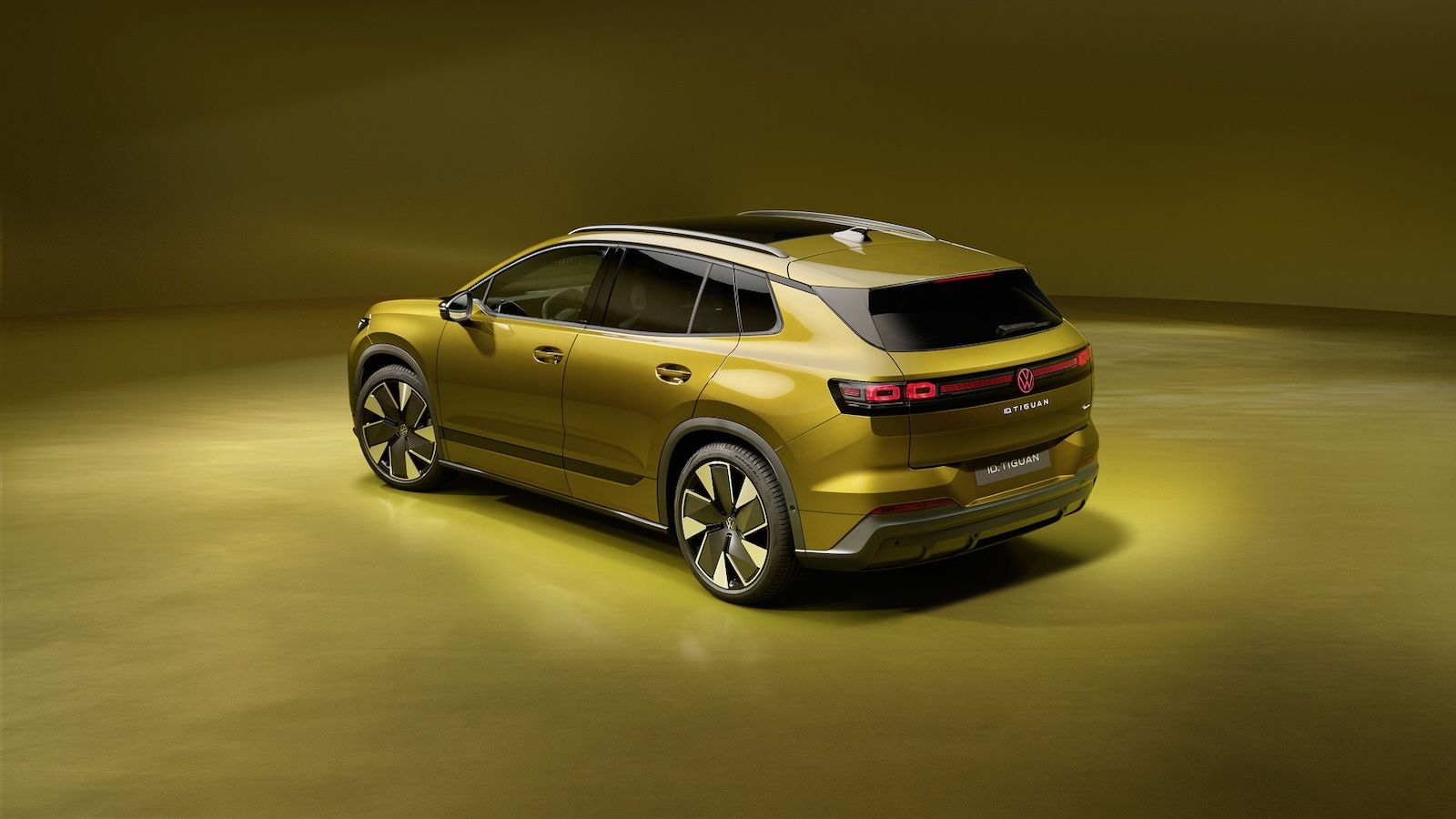 Νέο VW ID. Tiguan: Από 42.695 ευρώ με 600 χλμ. αυτονομία